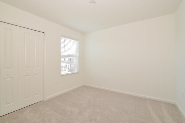 Foto del edificio - 3611 Rolling Ridge Bnd