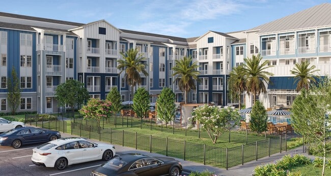 Building Photo - Everly