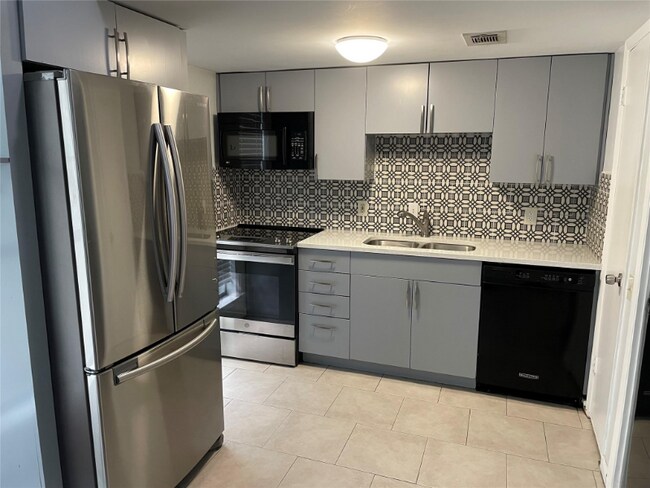 Building Photo - 3525 Routh St