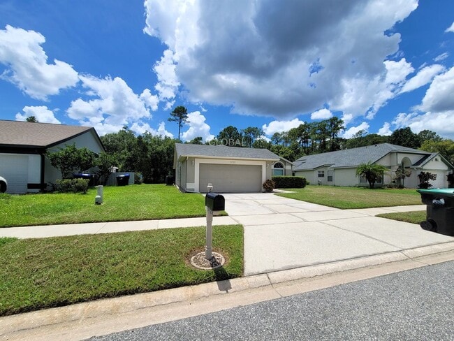 Foto del edificio - 3BR Orlando Home with Community Pool in De...