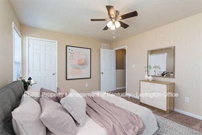 Foto del edificio - 1006 Whipporwill Dr