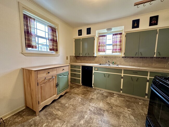 Foto del edificio - 914 W 21st St