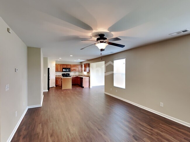 Building Photo - 1056 Countess Lane