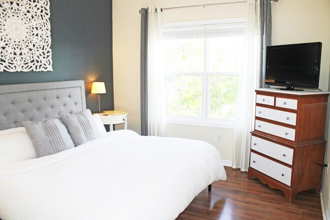 Foto del edificio - 34677 Villa Cir