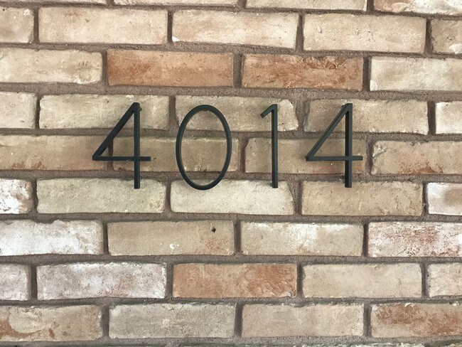 Foto del edificio - 2 br, 1 bath House - 4014 A Lewis Lane