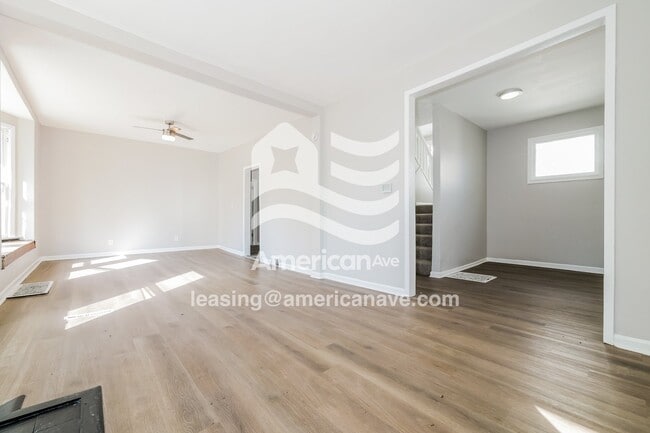 Foto del edificio - 214 Jackson Ave