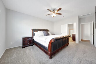 Building Photo - 13854 Rock Island Trl