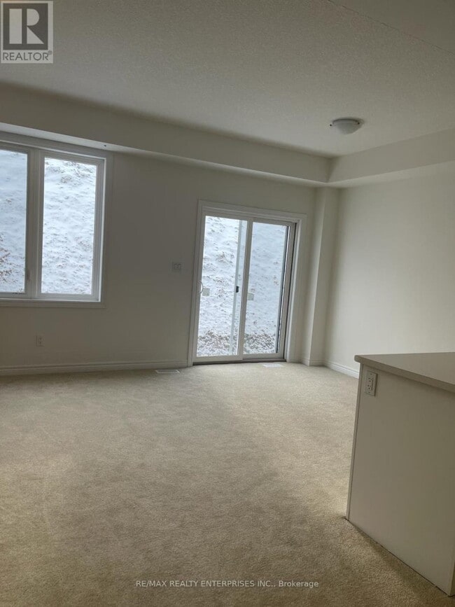 Building Photo - 16 Vickers Rd