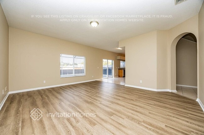 Foto del edificio - 11808 Brenford Crest Dr