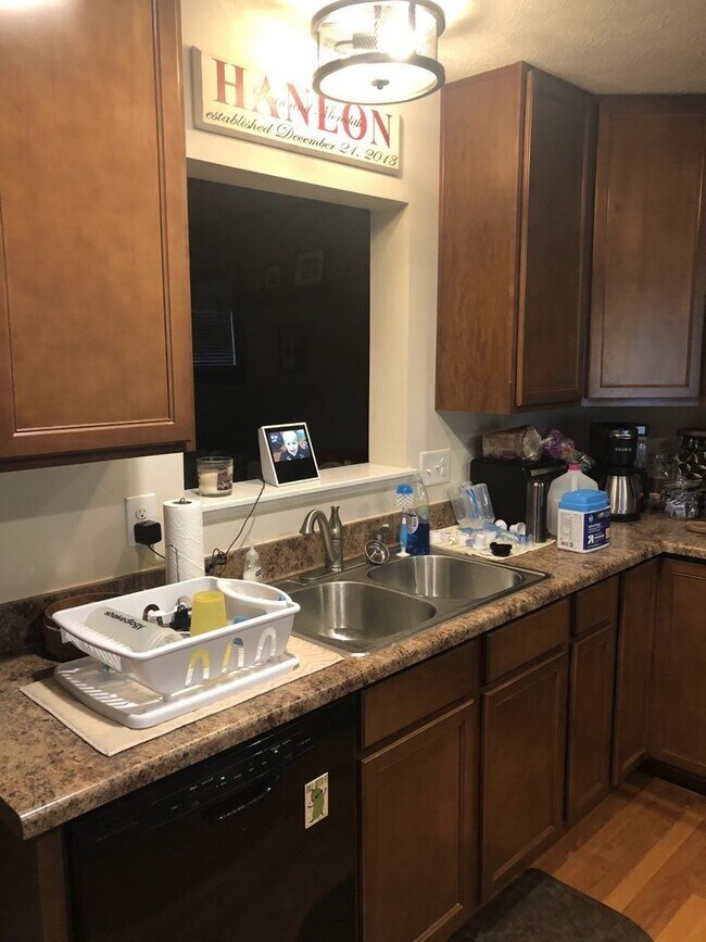 Foto del edificio - 3 br, 2.5 bath House - 211 Summerfield Drive