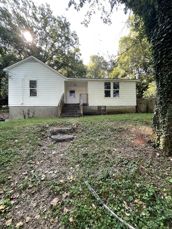 Building Photo - 3206 Campbell St