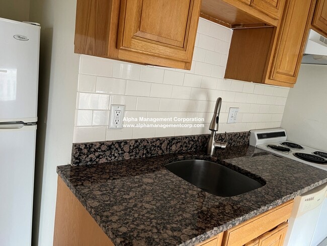 Building Photo - 313 Huntington Ave