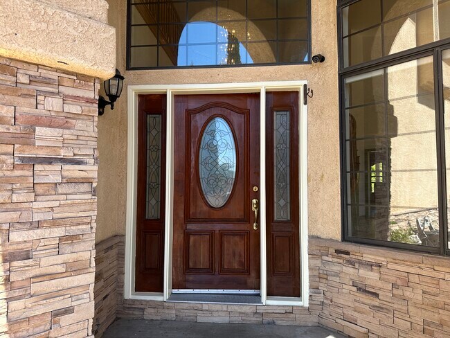 Foto del edificio - 7701 Applewood Ln NW