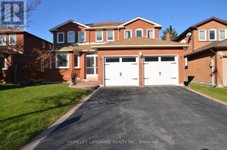 Building Photo - 129 Lyndhurst Dr