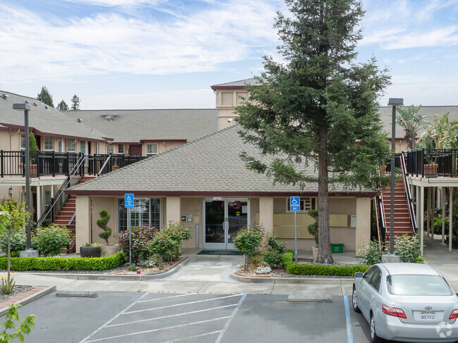 Foto alternativa - Acacia Glen Senior Apartments