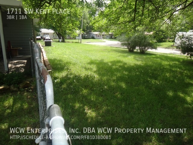 Building Photo - 1711 SW Kent Pl
