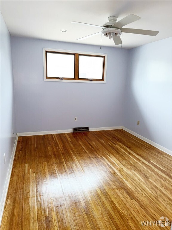 Building Photo - 30 Nassau Ln