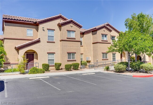 Building Photo - 7660 W Eldorado Ln