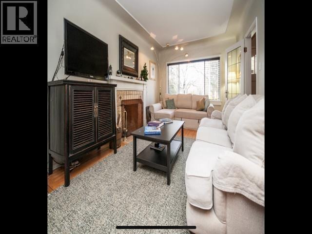 Photo du bâtiment - 4838 Dunbar St