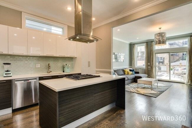 Foto del edificio - 3409 W Cortland St