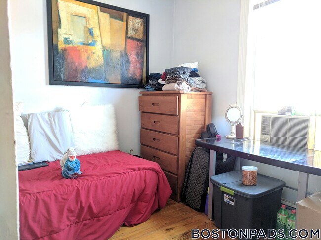 Foto del edificio - 168 Hillside St