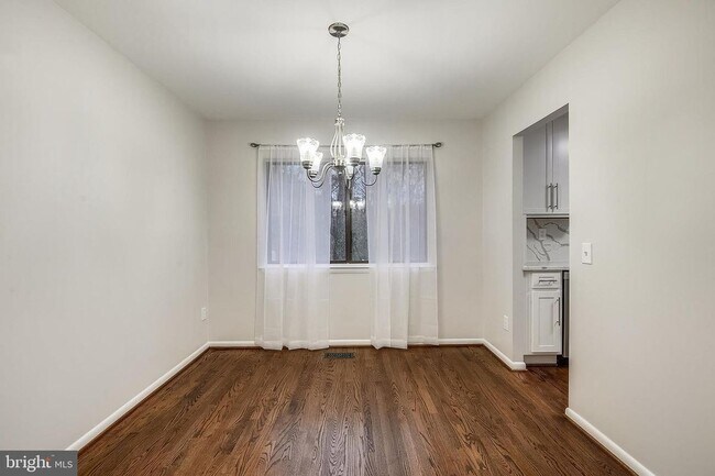 Foto del edificio - 11825 Coopers Ct