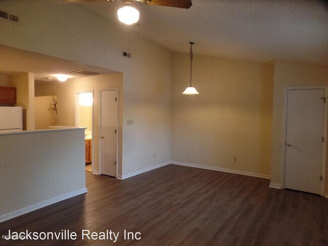 Foto del edificio - 2 br, 1 bath House - 130 Marlene Drive