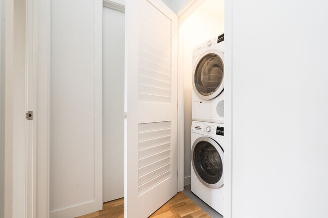 Photo du bâtiment - 55 Eccleston Dr