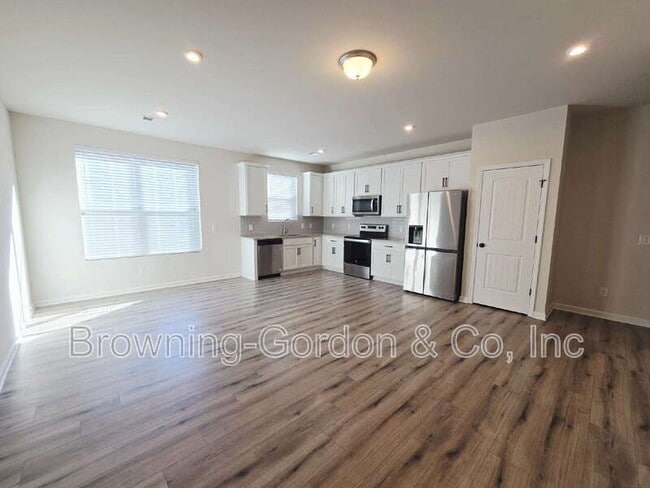 Foto del edificio - 2730 Sparrowgap Trl