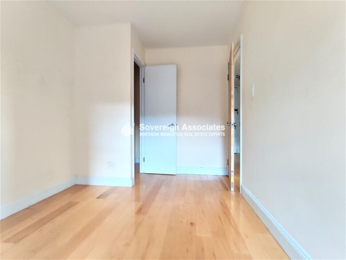 Primary Photo - 273 West 131st Street