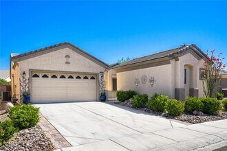 Building Photo - 7536 Chaffinch St