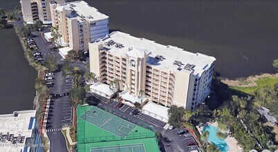 Building Photo - 480 Sail Ln