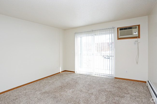 2BR, 1.5BA - 864 SF - Living Room - Parkside East