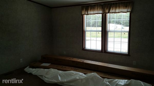 Building Photo - 7886 Cranberry Lake Cir