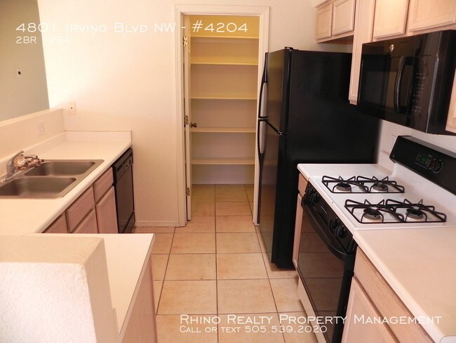 Foto del edificio - 4801 Irving Blvd NW