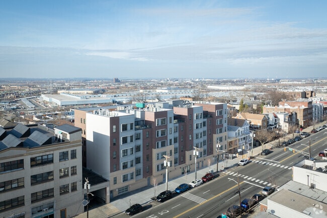 Aerial Photo - Hudson Heights
