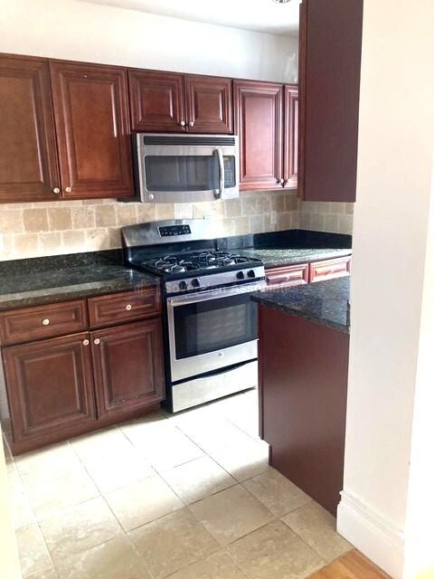 Foto del edificio - 707 W 176th St