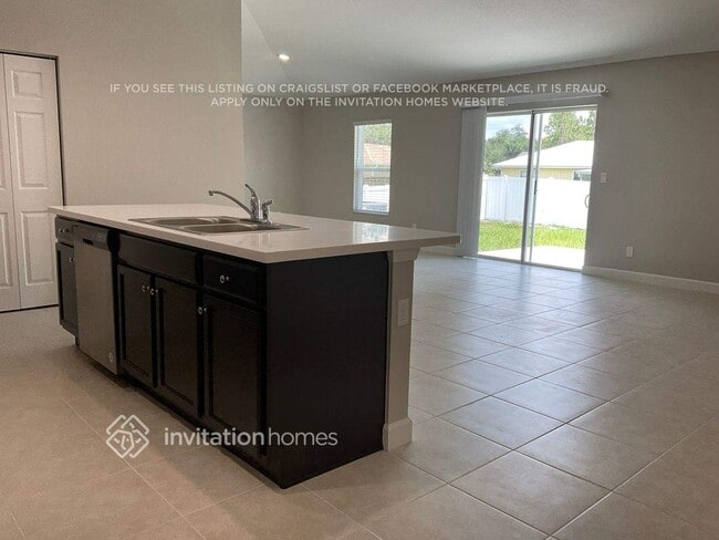 Foto del edificio - 982 Carver Rd SE