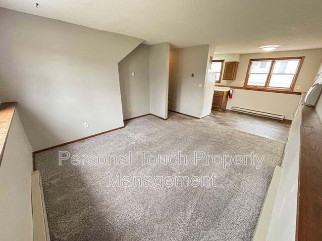 Foto del edificio - 1422 6th Ave N
