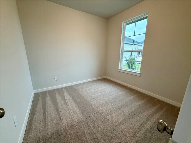 Foto del edificio - 21807 Black Tulip Ln