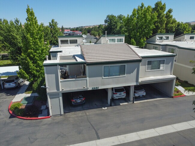 Foto del edificio - 2631 Sunny Slope Dr