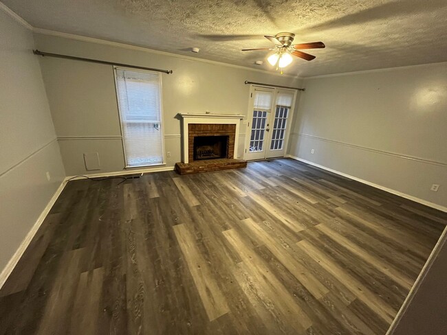 Foto del edificio - Charming 3BR Townhome in Marietta