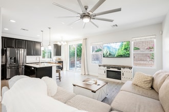 Building Photo - 7333 Chesapeake Cove St