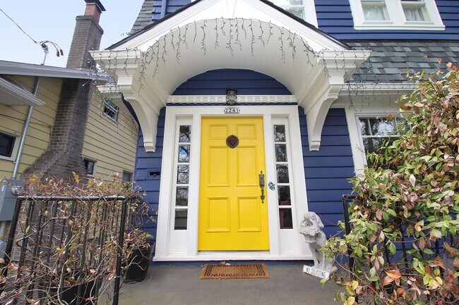 Foto del edificio - 2241 NE 33rd Ave