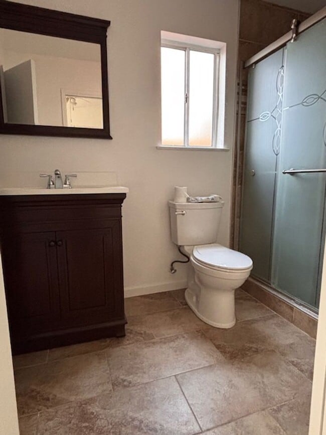 Foto del edificio - 507 Datewood Ct