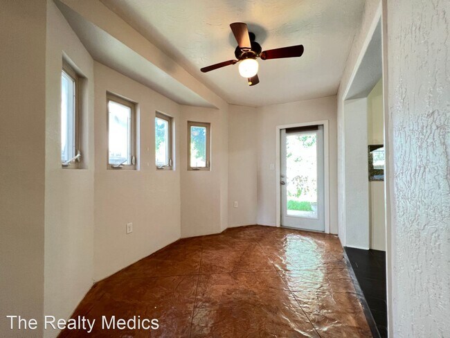 Foto del edificio - 3 br, 2 bath House - 1505 Lawndale Cir