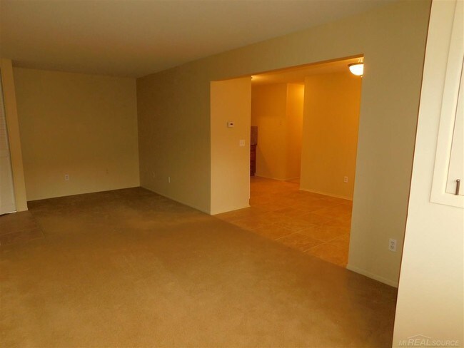 Building Photo - 480 Baldwin Ave