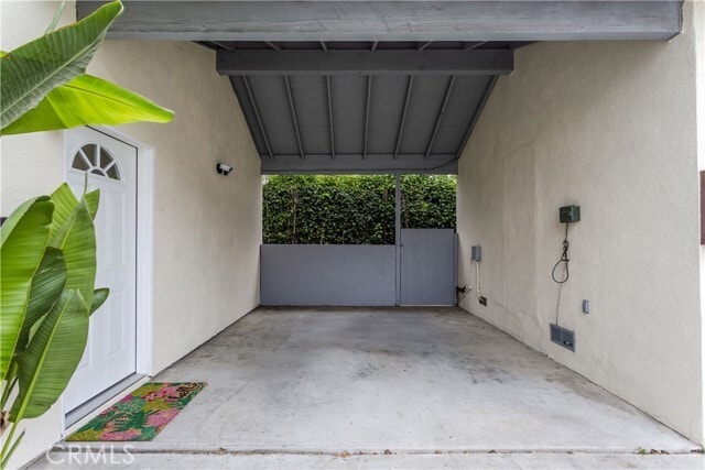 Foto del edificio - 5232 Topanga Canyon Blvd