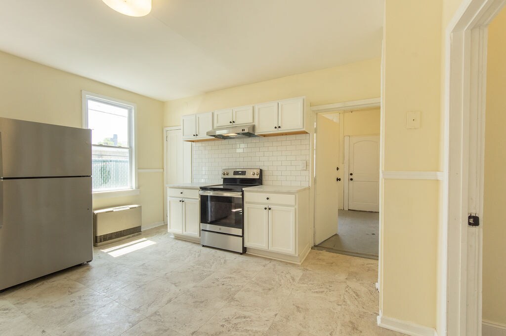 137 Main St Unit 1, Cohoes, NY 12047 Apartments in Cohoes, NY