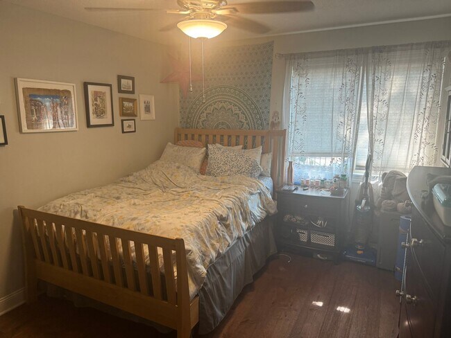 Foto del edificio - Gorgeous Modern Condo with Private Patio, ...